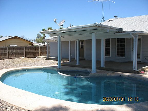3rd image of 1279 E Avenida Ellena