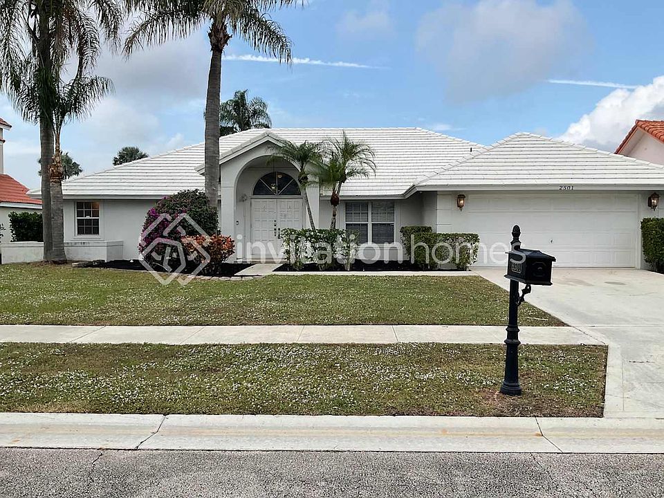 1st image of 2501 Stonegate Dr