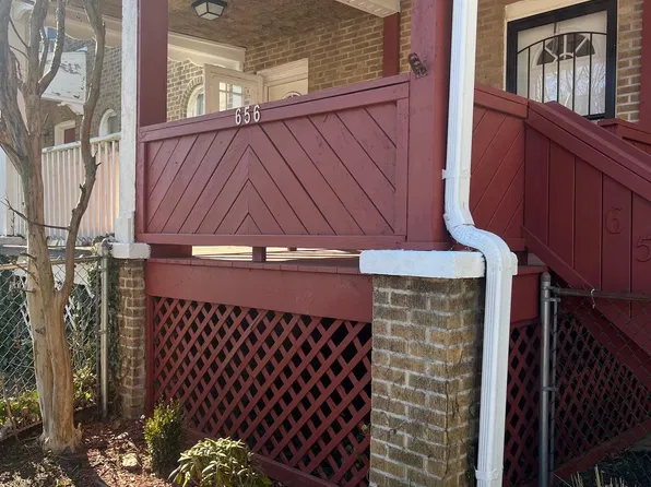 656 Copley Rd, Upper Darby, PA 19082