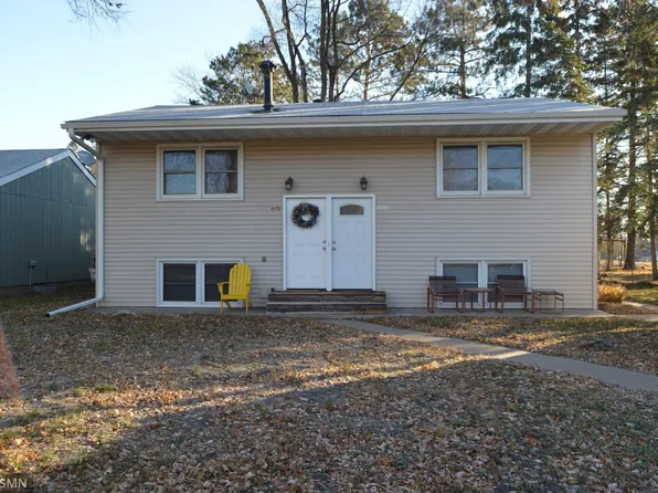 8875 Pascal Ave N, Circle Pines, MN 55014