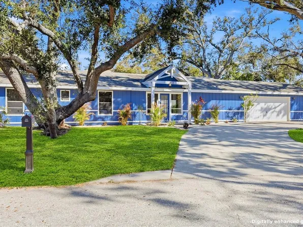 903 72nd St NW, Bradenton, FL 34209