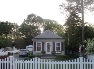 6 Van Buren Ct, Nesconset, NY 11767