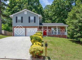 1367 Swift Creek Ln, Lithonia, GA 30058