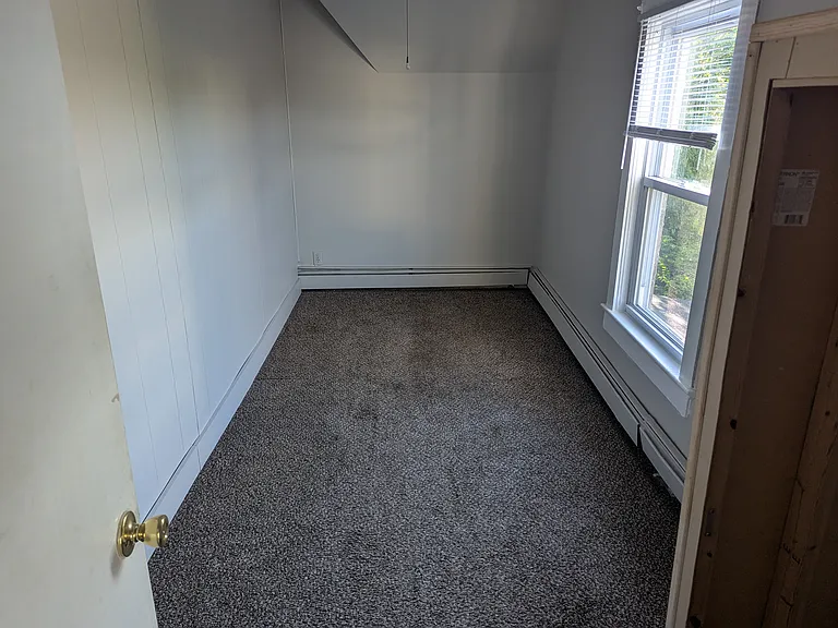 14A Center St — Photo 4