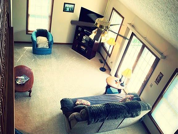 2nd image of 309 W Wendy Ln