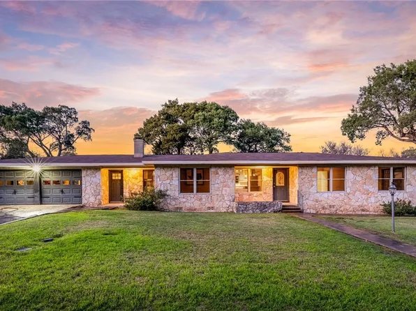 162 New York Ave, New Braunfels, TX 78130