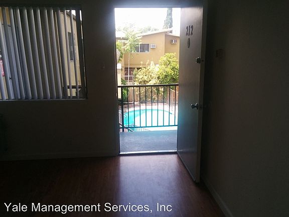 3rd image of 18563 Clark St APT 212