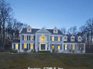 115 Orcutt Dr, Guilford, CT 06437