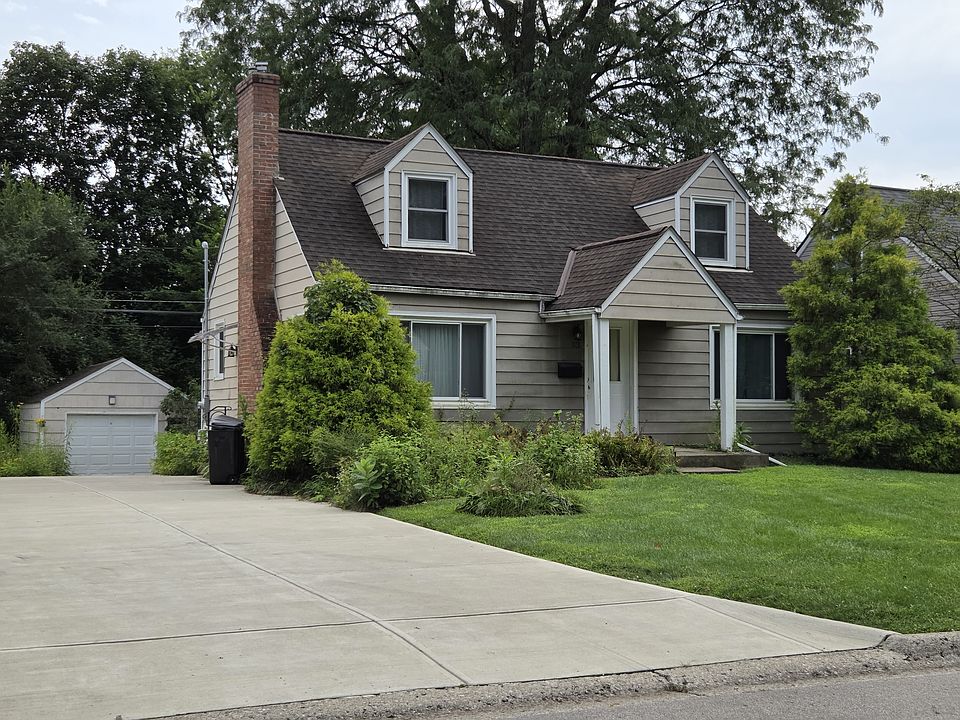 1st image of 33 Orchard Dr