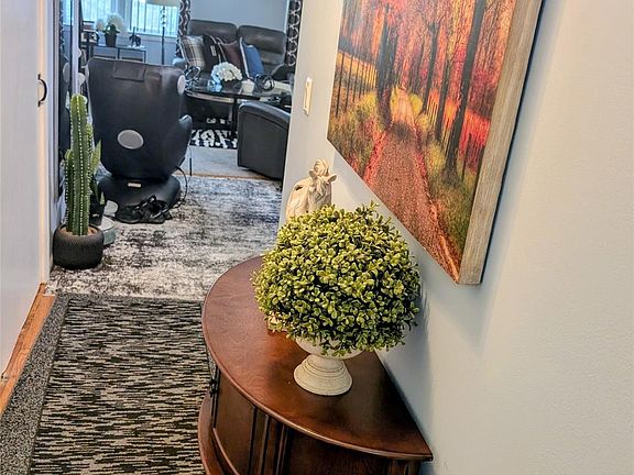 2nd image of 130 Glenwood Avenue #87