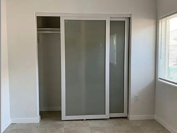 4th image of 4036 Mississippi St Floor 2