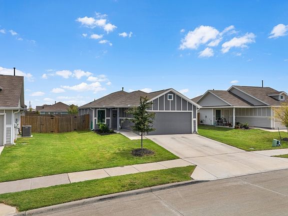 4th image of 2812 Slatewood Dr