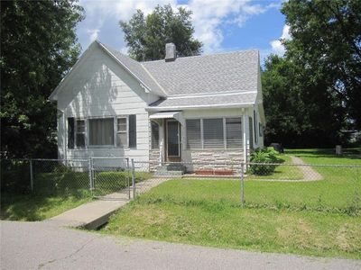 1705 Pine St, Saint Joseph, MO, 64504