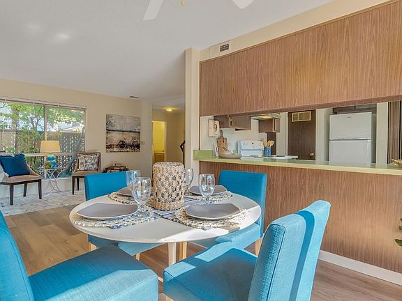 5th image of 105 Palo Verde Ter