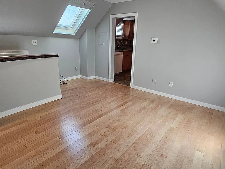 158 Main Street — Photo 4