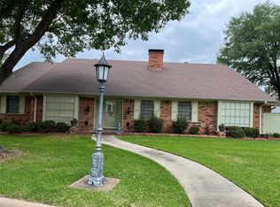 2801 Rix St, Commerce, TX 75428