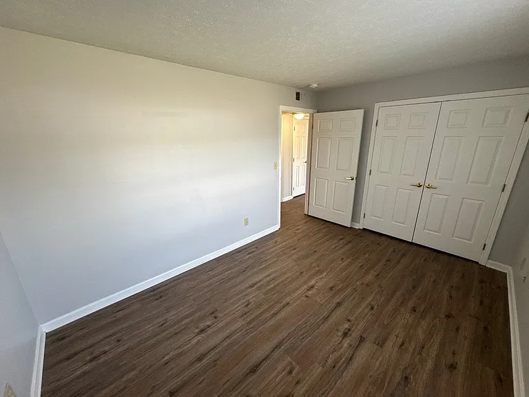4101 Blue Lick Ct #3 — Photo 10