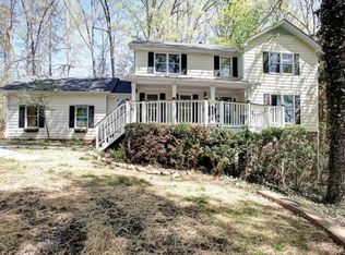3743 Sawanee Dr, Marietta, GA 30062