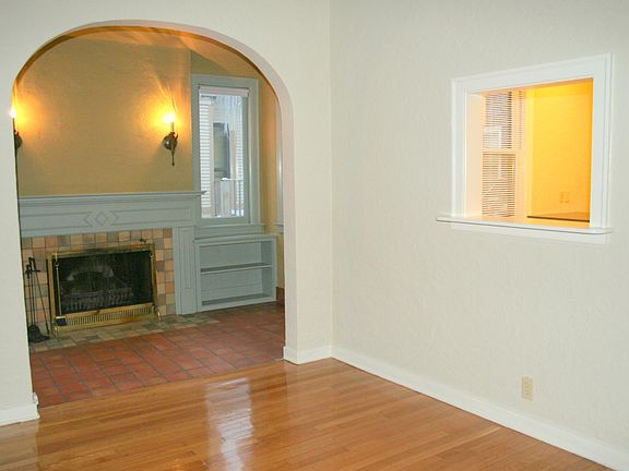 4th image of 550 Fountain St NE APT 1
