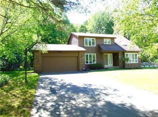 493 Sherborne Rd, Webster, NY 14580