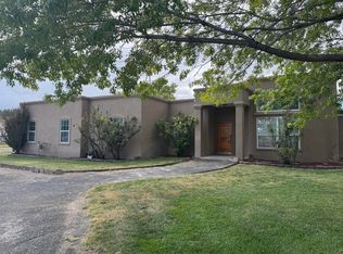 23 Shadow View Rd, Los Lunas, NM 87031