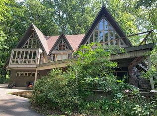 203 Community Dr, Battle Creek, MI 49014