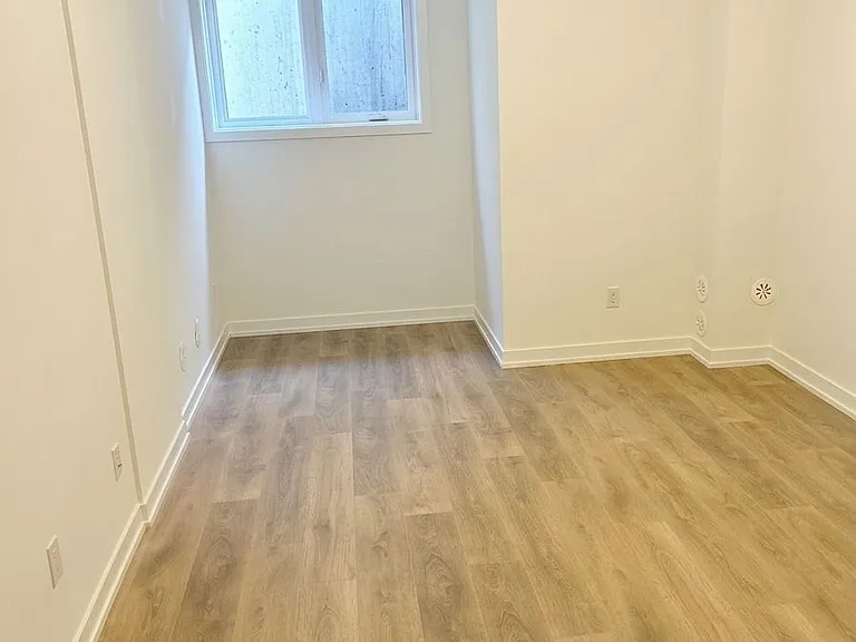 160 Densmore Rd #2001 — Photo 9