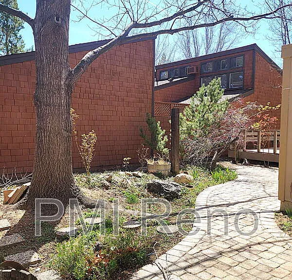 6403 Meadow Country Dr — Photo 23
