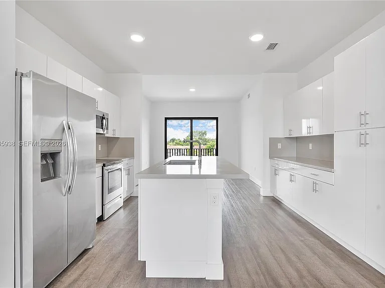 440 E 16th St #436 — Photo 17