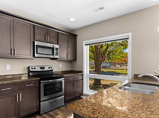 919 W Windom St #917, Peoria, IL 61606