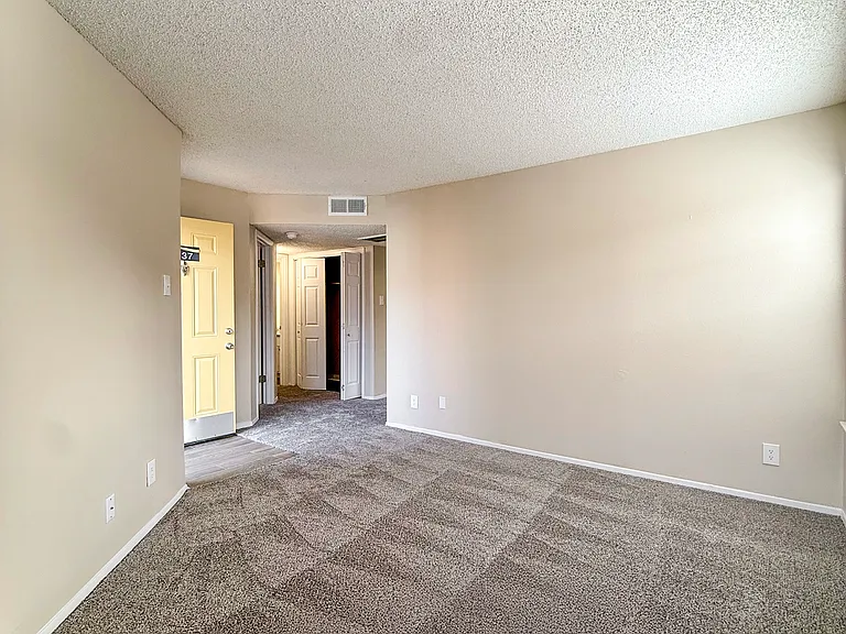 Summerwood — Photo 10