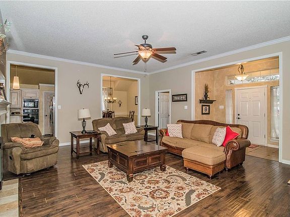5th image of 7505 Brockwood Ct