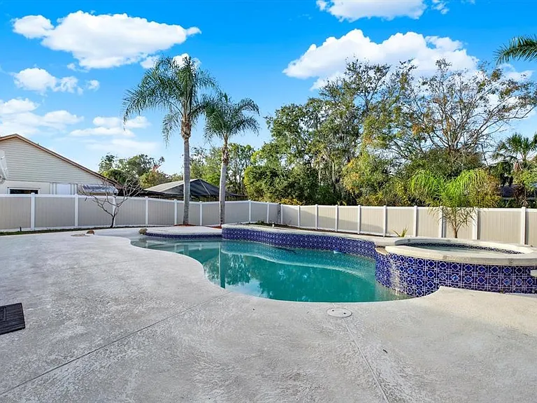 18803 Tracer Dr — Photo 27