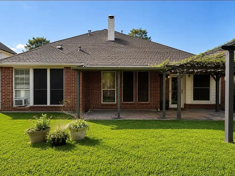 423 Blossomwood Dr — Photo 31