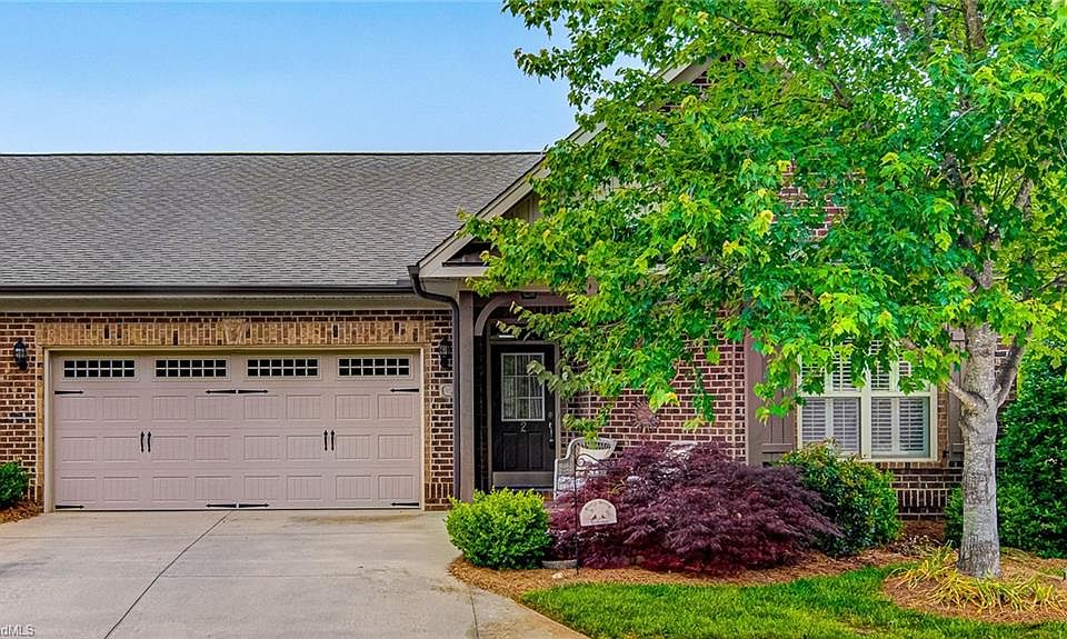 1st image of 2 Liberty Square Cir