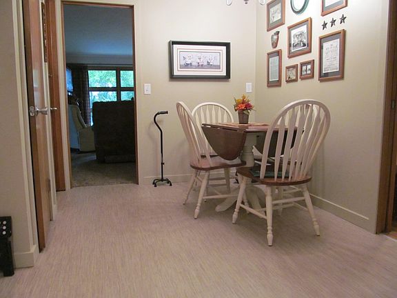 2nd image of 3110 Virginia St