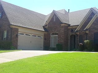8285 Bartlett Gap Dr, Memphis, TN 38133