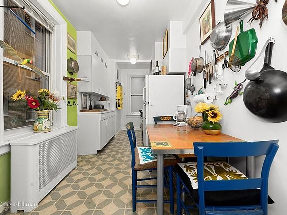 3rd image of 697 W End Ave APT 7D