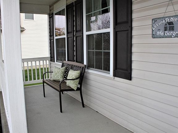2nd image of 157 Mannaseh Dr E