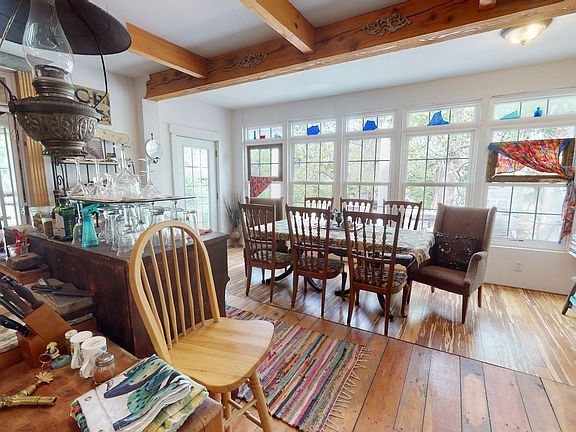 2nd image of 109 Pine Creek Aly