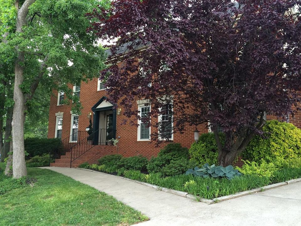 2nd image of 2619 N Pershing Dr