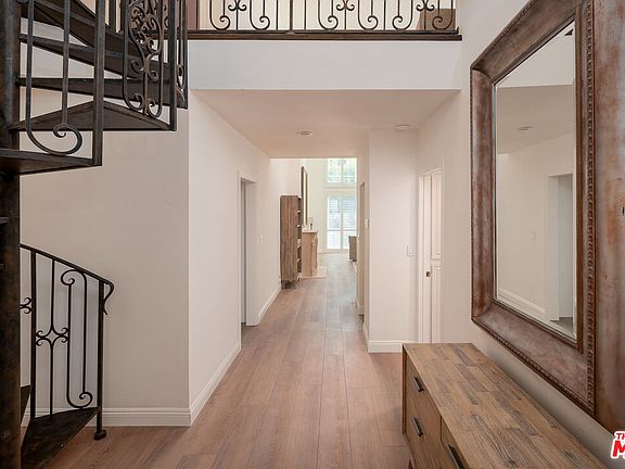 2nd image of 2337 Fox Hills Dr APT 102