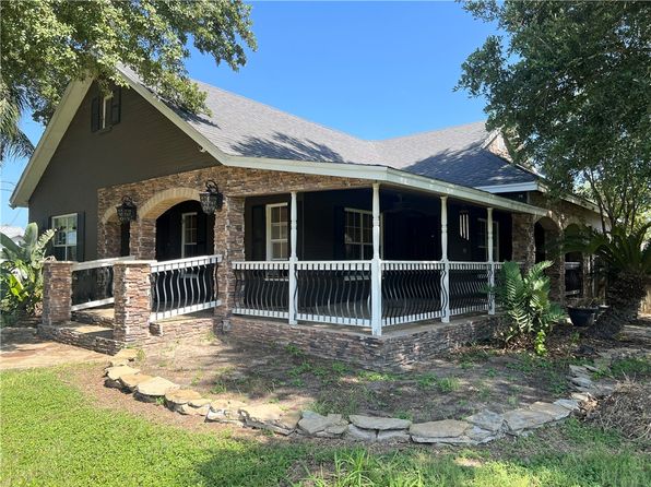 609 E Crockett St, Falfurrias, TX 78355