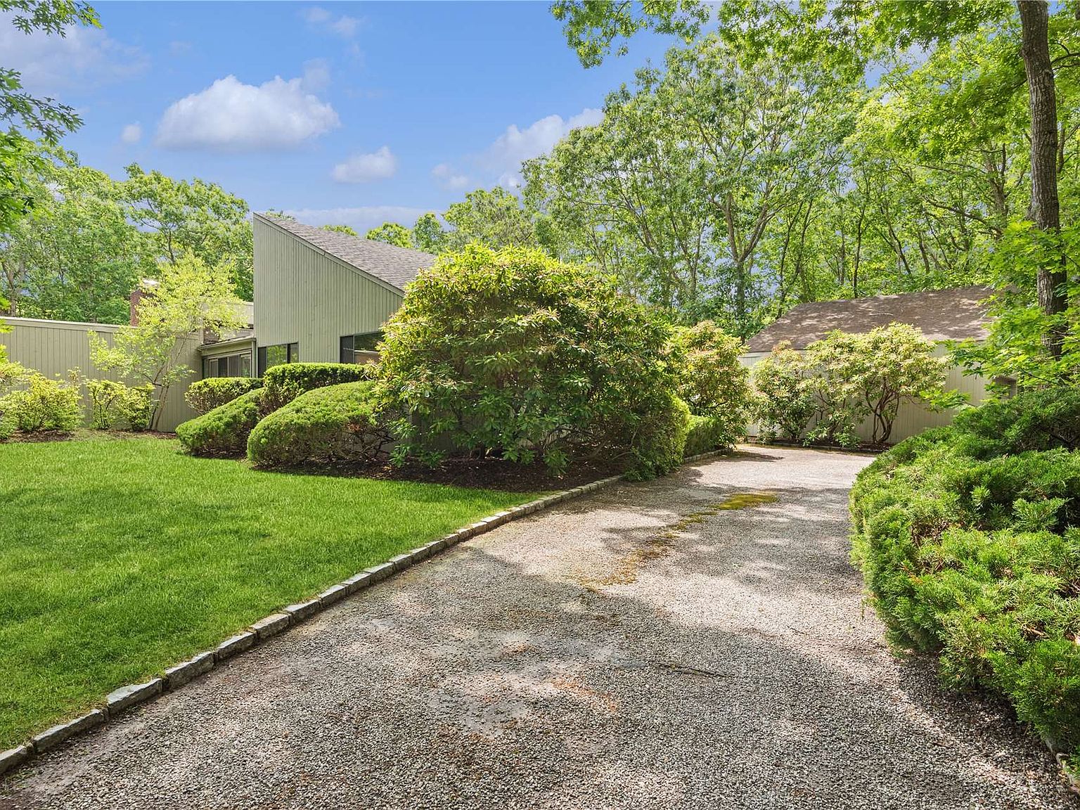 24 North Quarter Road, Westhampton, NY 11977 Zillow