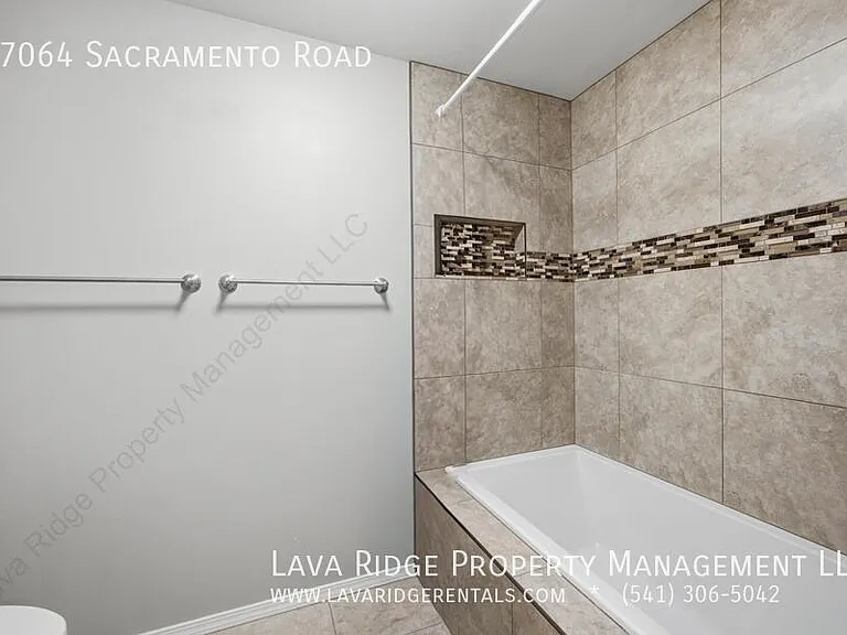 17064 Sacramento Rd — Photo 26