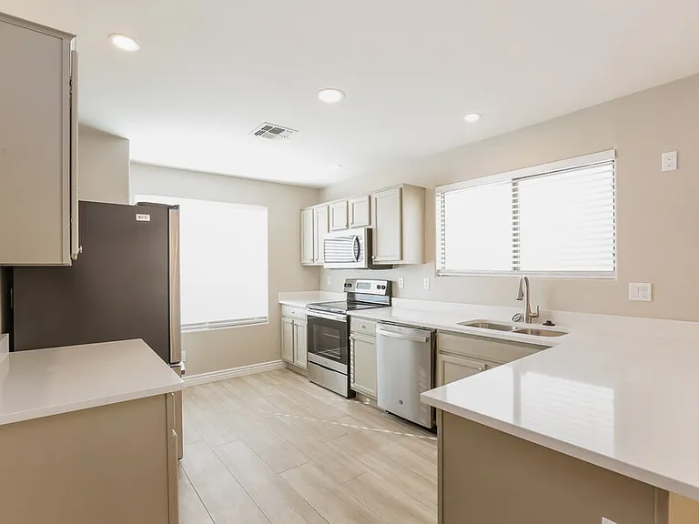 4336 W Maldonado Rd — Photo 9