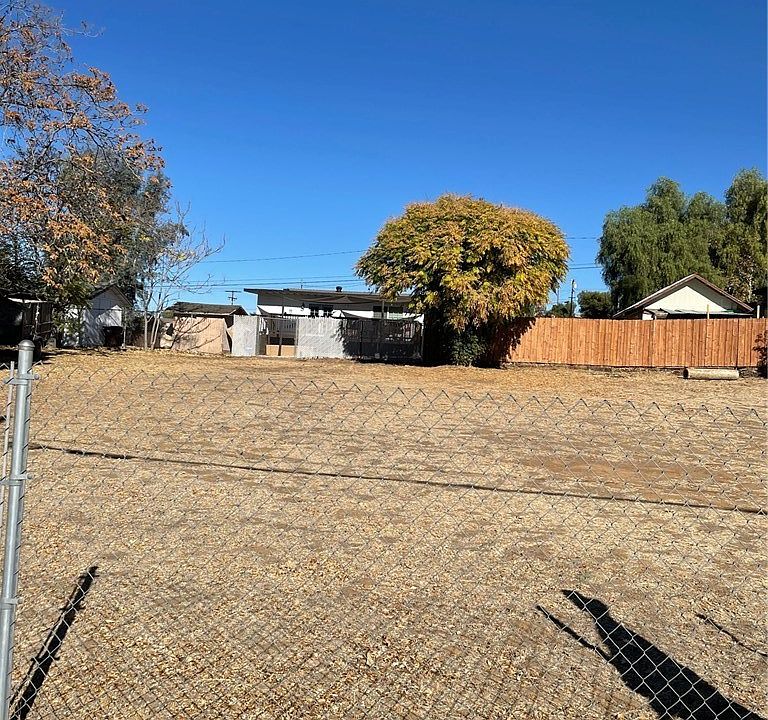 1st image of 23636 Shreeder Pl