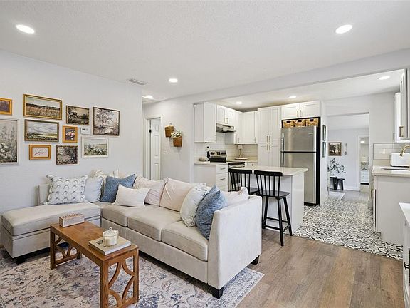 4th image of 1537 FAITH COURT