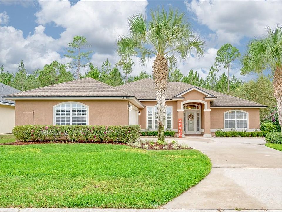 1st image of 32428 Pond Parke Pl