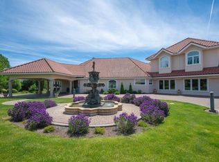 12990 Modoc Rd, White City, OR 97503